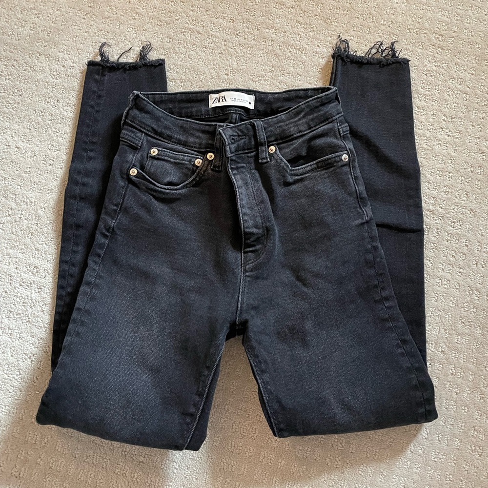 Zara Black Skinny Jeans